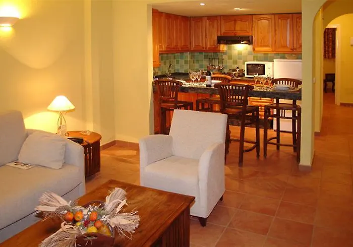 Bluesea Callao Garden קיאו סלבאחה